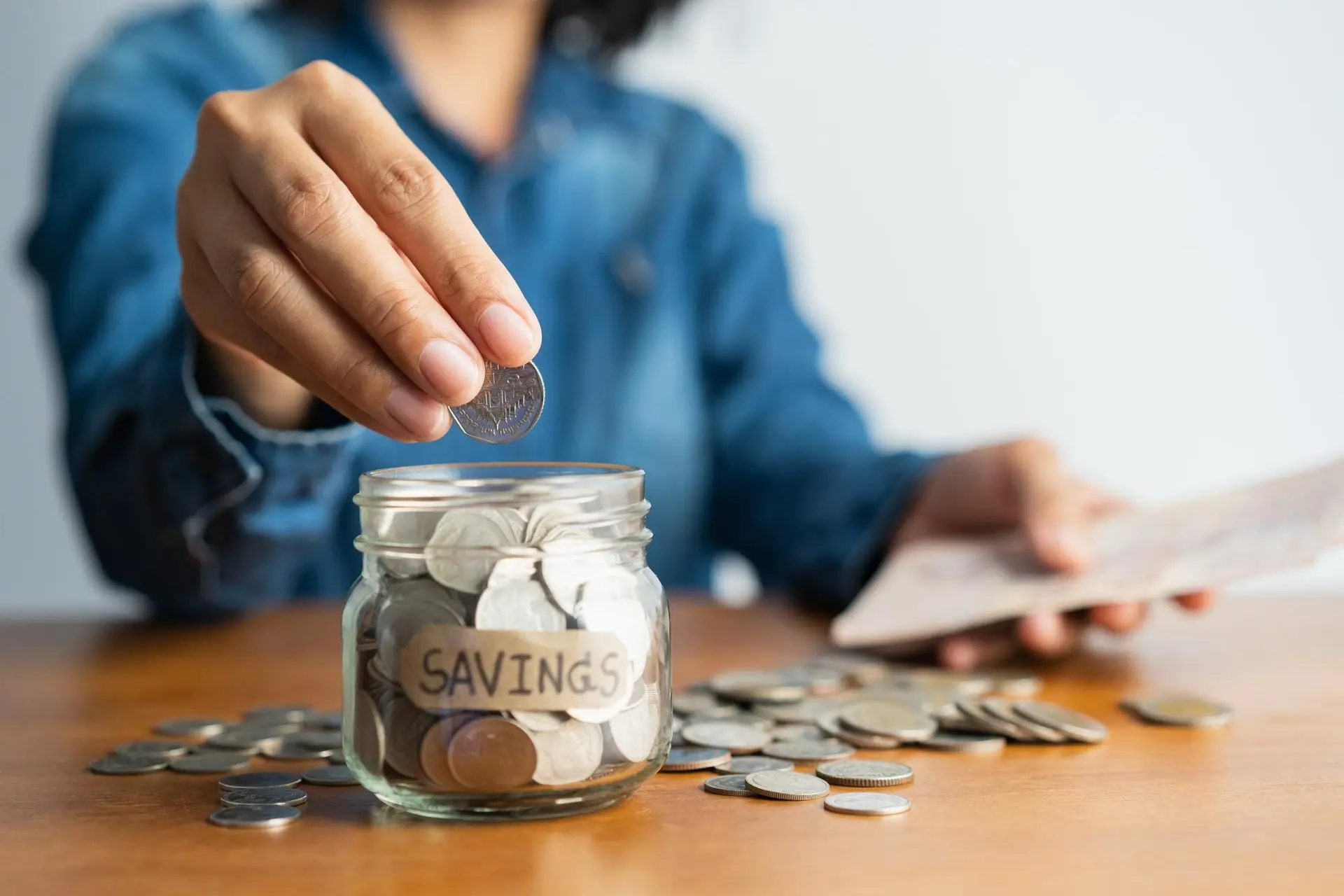 ادت پس‌انداز ایجاد کنیم؛ مزایا، نکات و اشتباهات رایج برای شروع درست