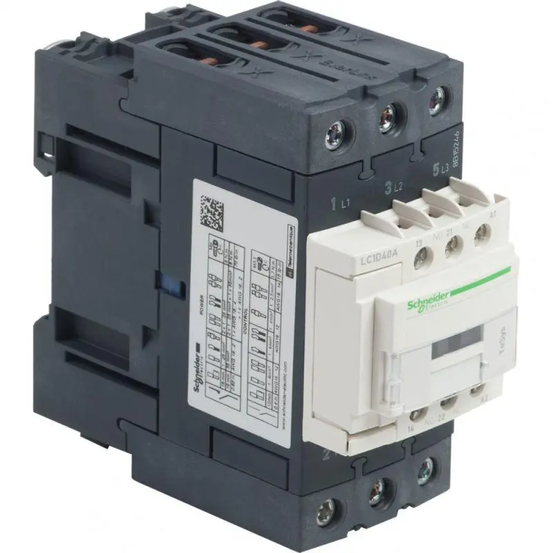 نمونه‌ای از کنتاکتورهای صنعتی با طراحی مدرن و قطعات الکتریکی