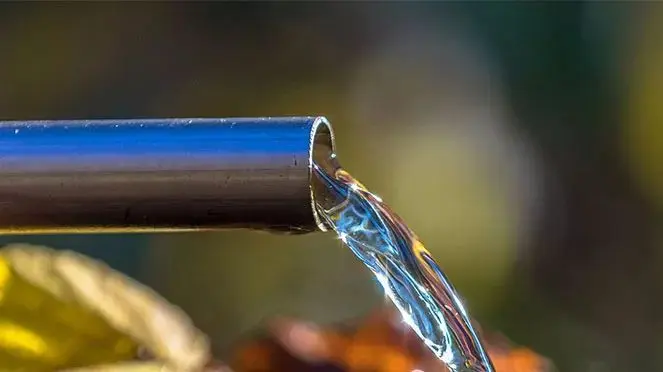نشتی لوله آب را بدون تخریب چگونه پیدا کنیم؛ راهنمای ساده برای شروع