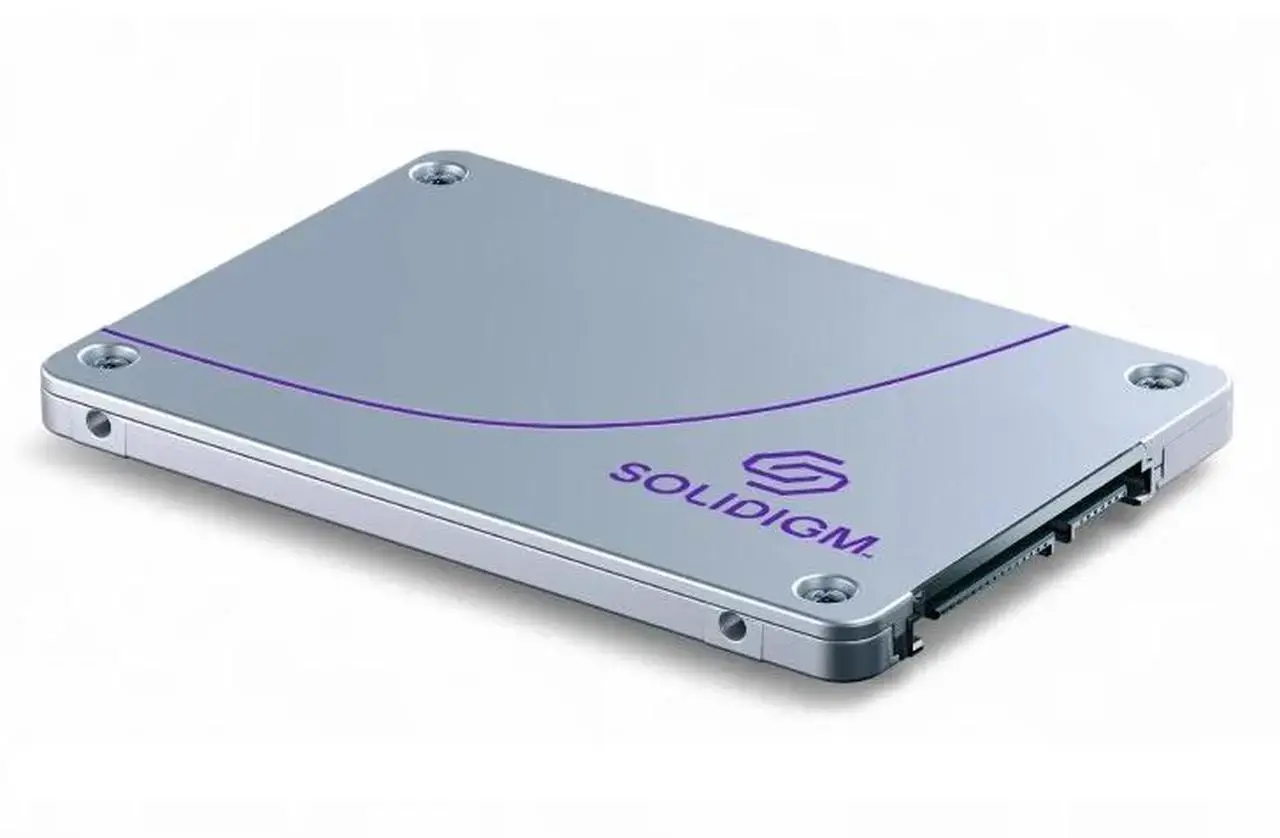 بهترین SSD برای لپ تاپ؛ گزینه‌های مناسب را چطور انتخاب کنیم؟