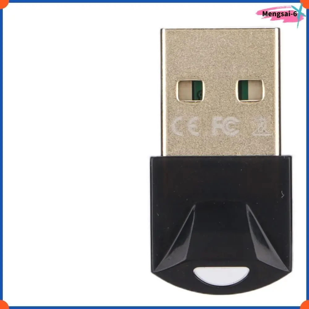 یک دانگل بلوتوث کوچک متصل به پورت USB یک لپ‌تاپ