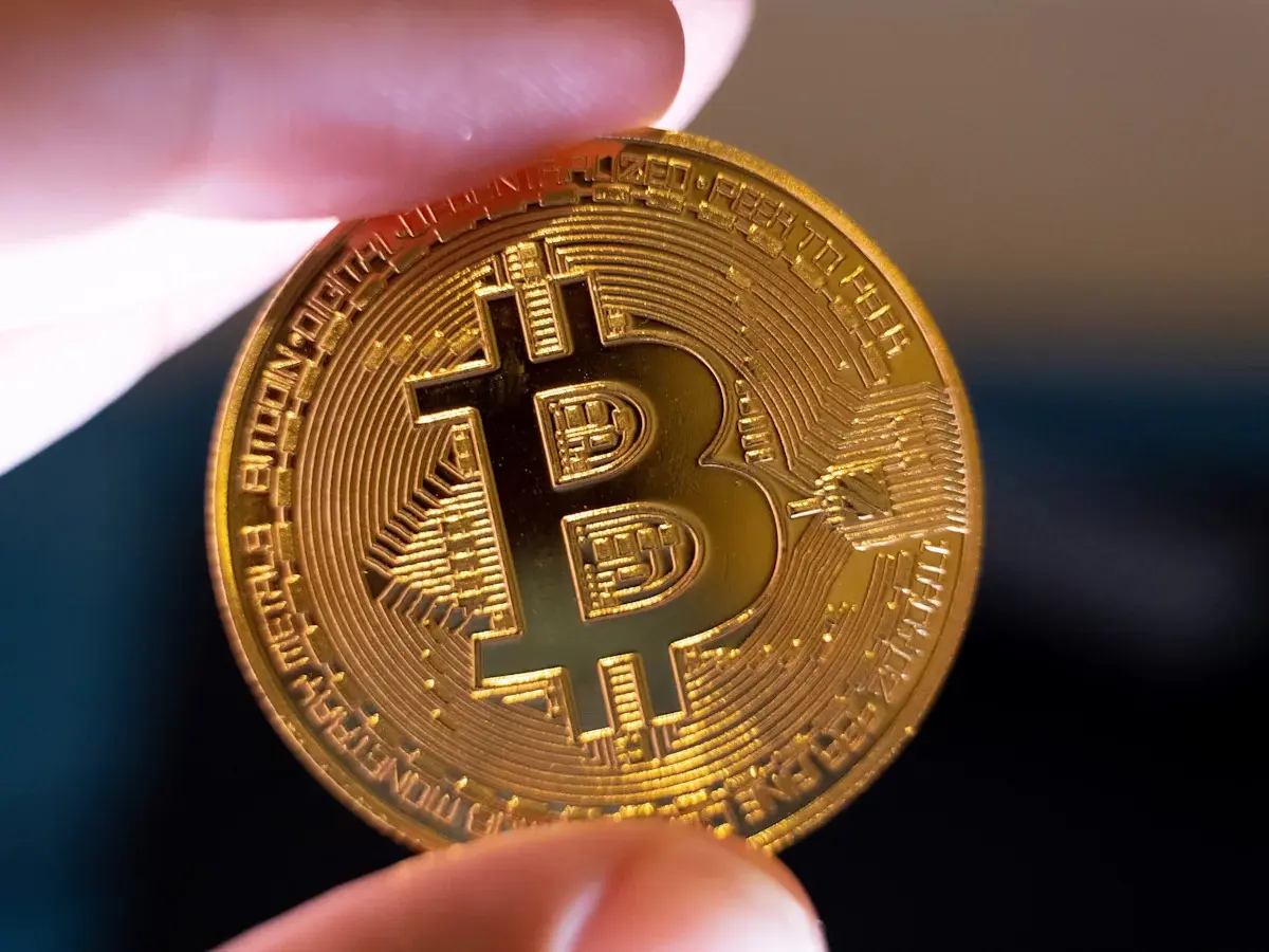 نمودار تغییرات قیمت بیت‌کوین در طول زمان