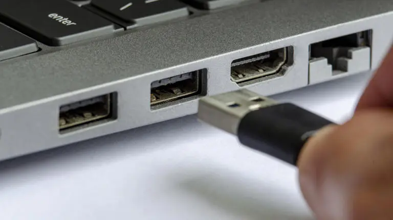 پریزهای USB با طراحی مدرن و استانداردهای ایمنی