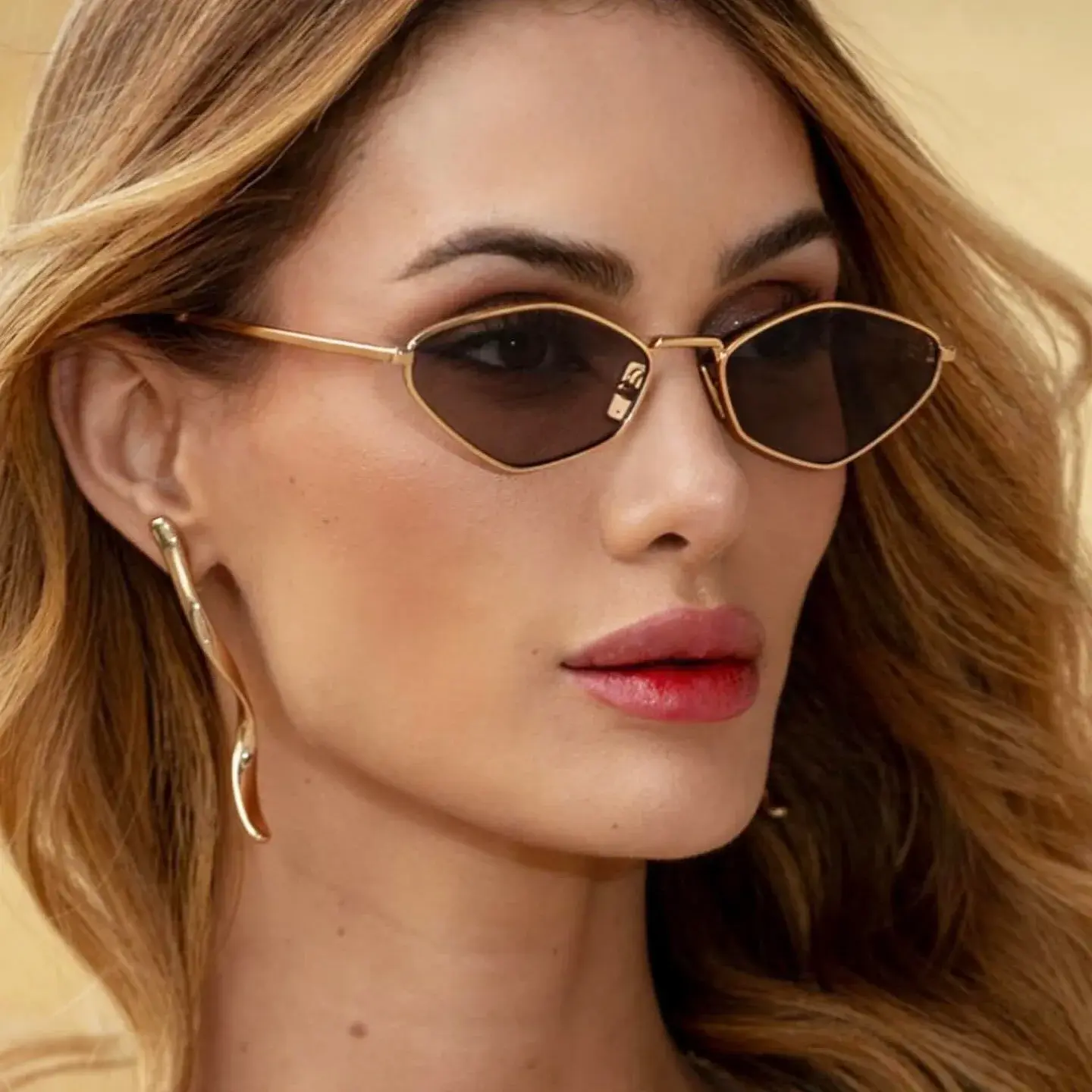 عینک آفتابی زنانه با طراحی یکتا و قاب فلزی Punk
