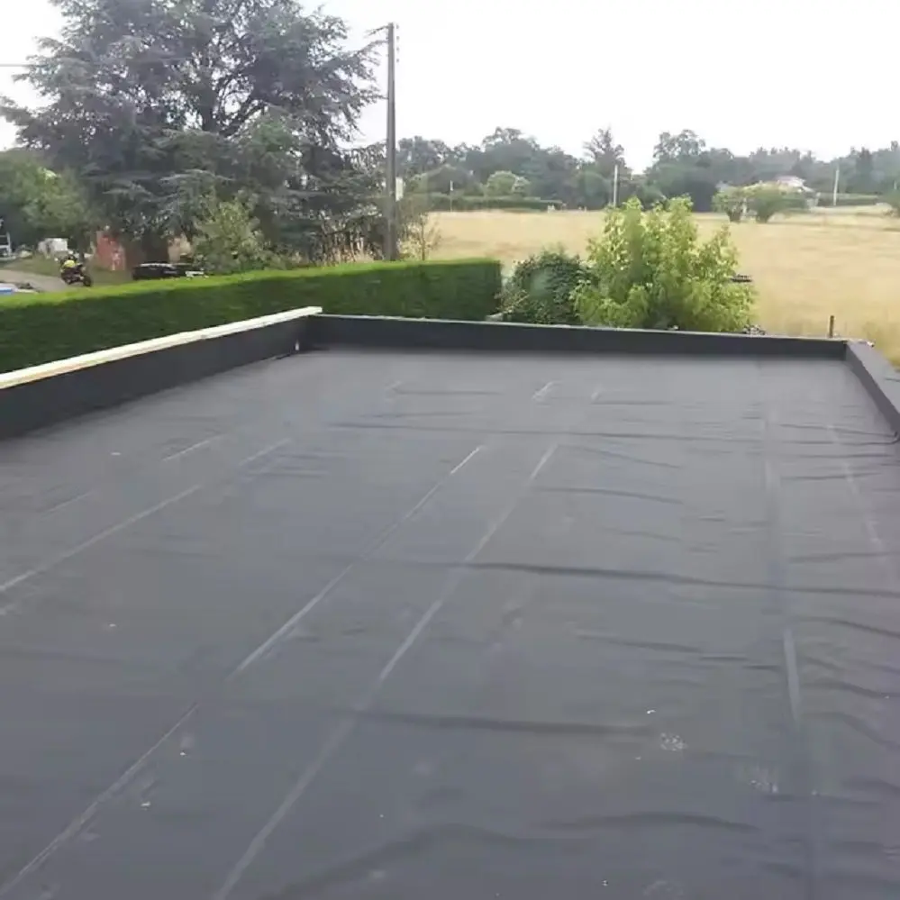 ممبران EPDM با ضخامت‌های مختلف برای عایق‌کاری و آب‌بندی