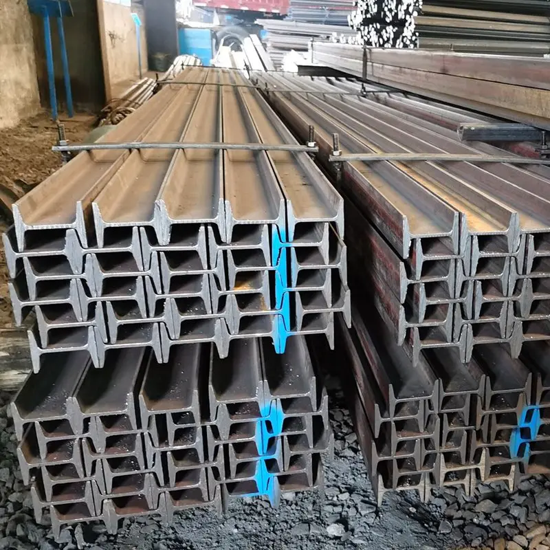 پروفیل فولادی با شکل H که در ساخت اسکلت ساختمانهای بزرگ استفاده میشود