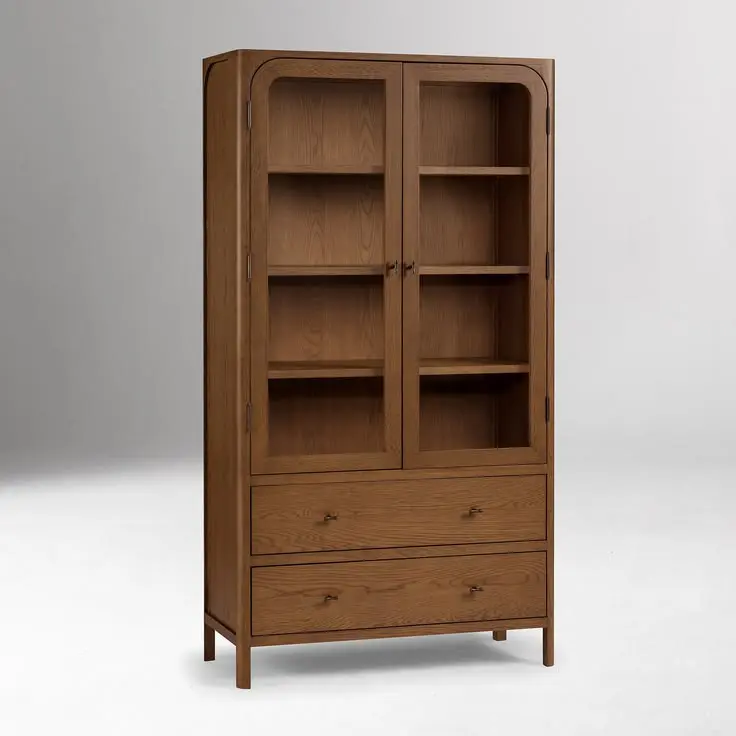 کابینت سفید مدرن با طراحی مینیمالیست و نورپردازی طبیعی