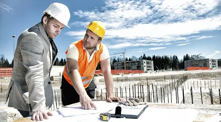 کنترل کیفیت مصالح و اجرای صحیح پروژه توسط مهندس ناظر