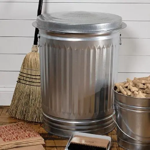 سطل زباله با سیستم پدال و درپوش محکم