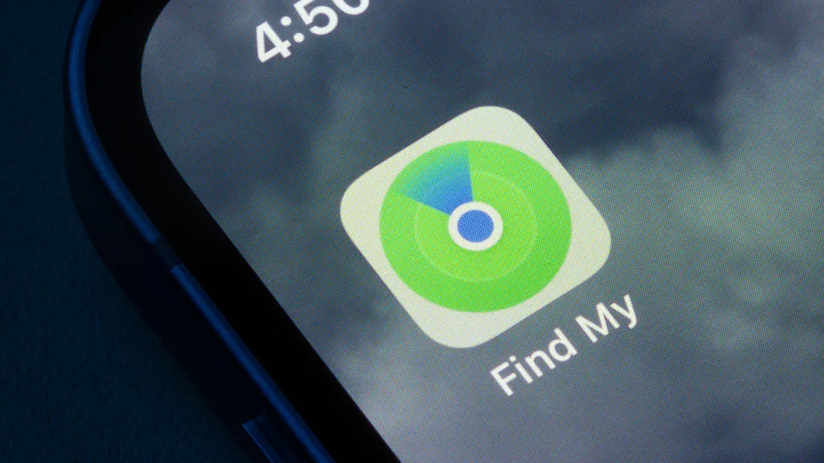 نمای صفحه اصلی سرویس Find My در آی‌فون