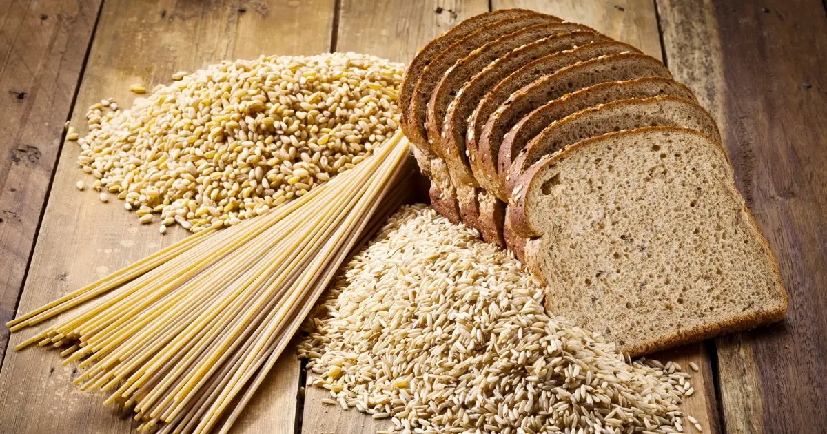 گندم پوست کنده در کنار سایر غلات کامل برای رژیم غذایی سالم