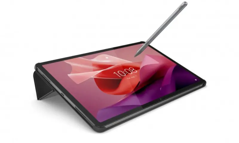تبلت لنوو تاب پی۱۲ پرو با قلم فعال و صفحه نمایش AMOLED