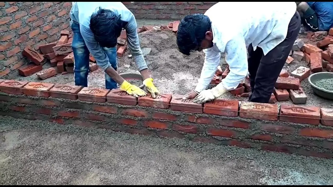 نمونه‌ای از دیوار سبک ساخته شده با استفاده از بلوک‌های حاوی پوکه ساختمانی