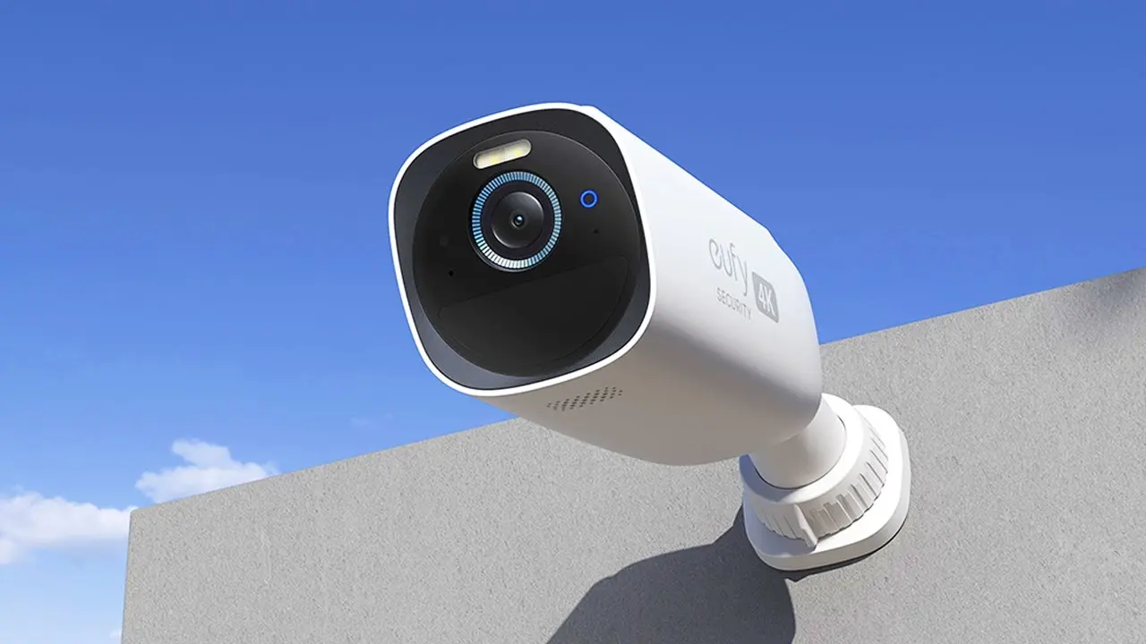 هک دوربین مداربسته چگونه رخ می‌دهد و راه‌های پیشگیری چیست؟ راهنمای سریع و کاربردی