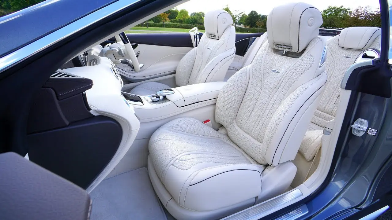 صندلی خودرو کودک با سیستم نصب ISOFIX و طراحی قابل تنظیم برای کودکان گروه ۱/۲/۳