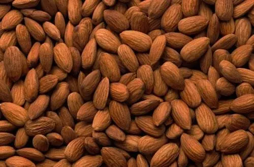 اتاق هتل با امکانات مدرن و تمیز