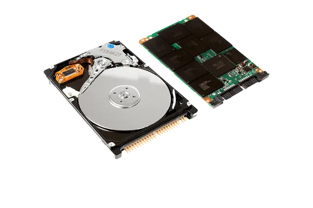 یک سیستم کامپیوتری با هارد دیسک و SSD برای استفاده ترکیبی