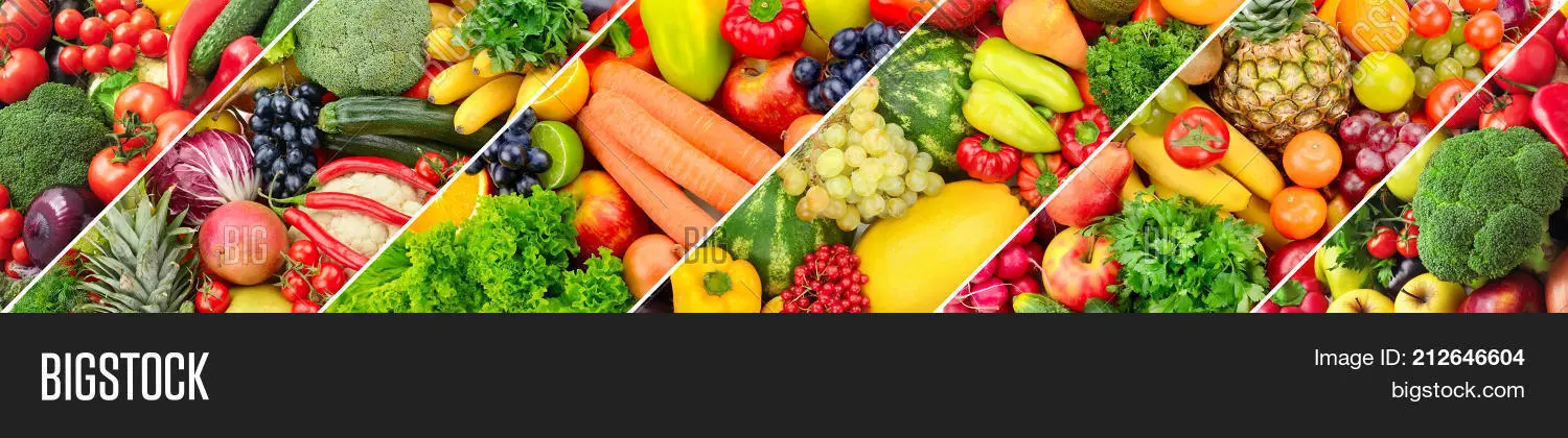 دستکش و آب برای شستشوی صحیح میوه و سبزیجات