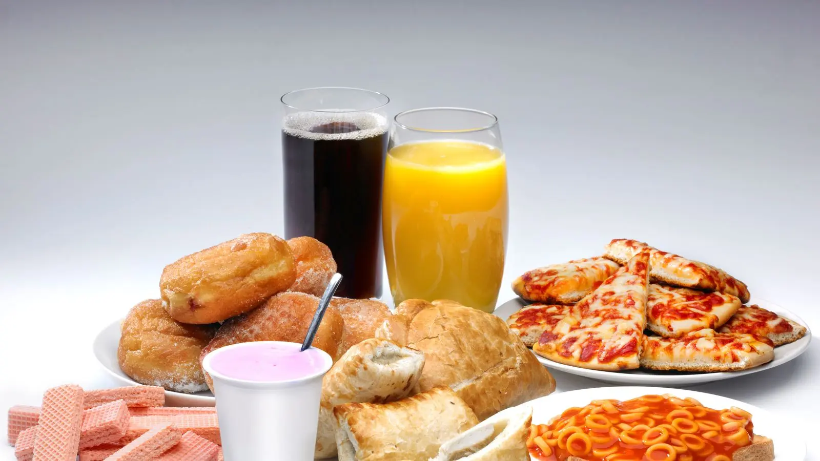 رژیم غذایی سالم با استفاده از مواد طبیعی و تازه