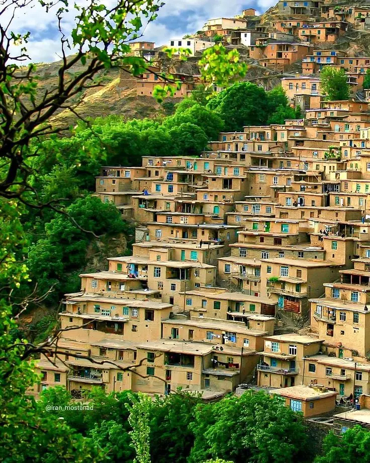 اورامانات کجاست و چرا باید به آن سفر کنیم؛ یک راهنمای کامل برای تصمیم بهتر