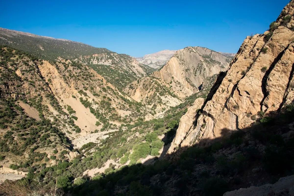 منظره کوهستانی زیبا در استان کهگیلویه و بویراحمد