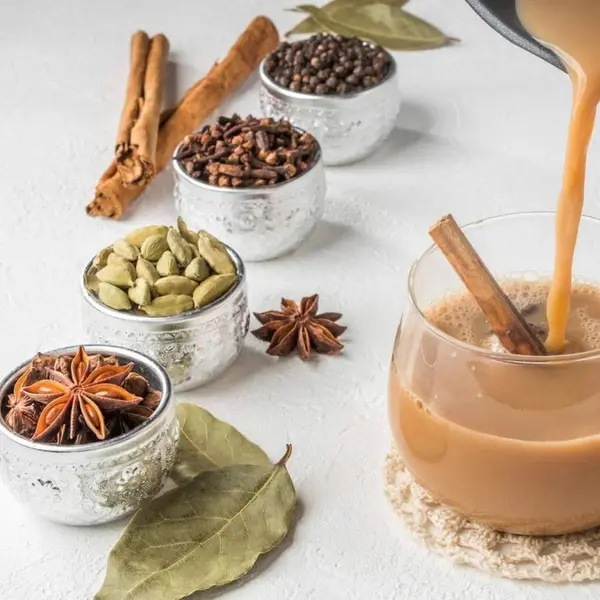 ساحل ماسال با شن‌های سفید و آب‌های شفاف