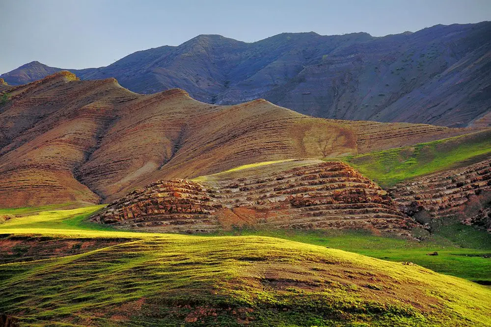 انتخاب جاهای دیدنی لرستان برای طبیعت‌گردی؛ مزایا، نکات و اشتباهات رایج