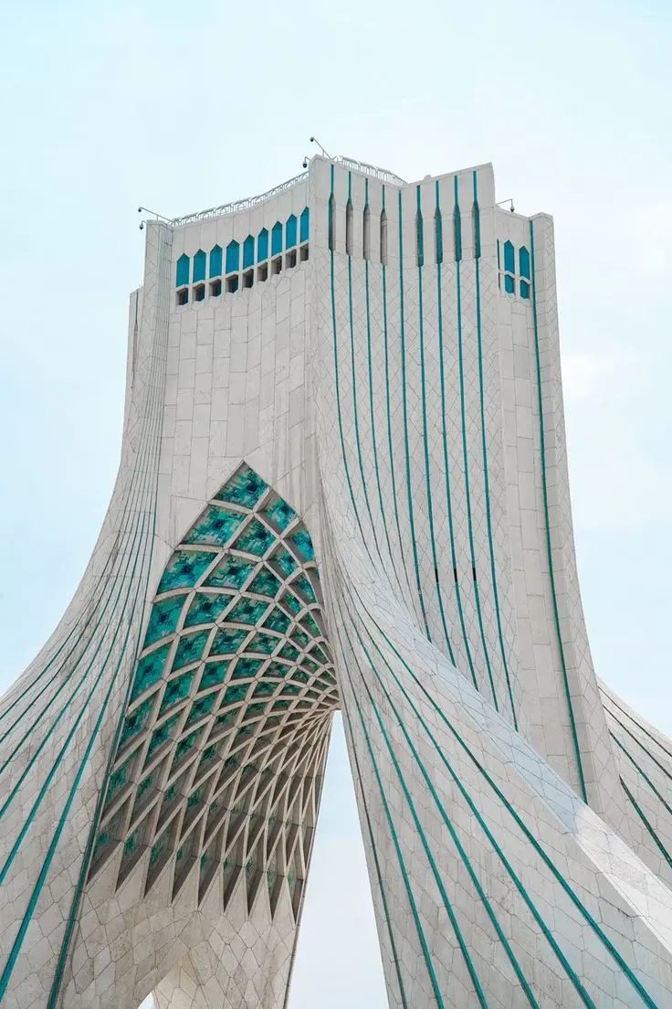 جاهای دیدنی تهران برای آخر هفته؛ یک راهنمای کامل برای تصمیم بهتر