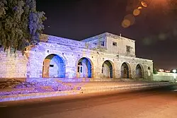 ساختمان پست چابهار با معماری سنتی و مدرن