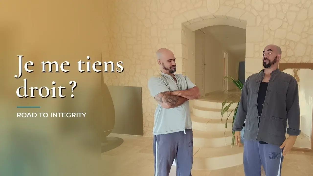 یک فرد مسن در حال انجام پوزیشن یوگا در محیطی آرام