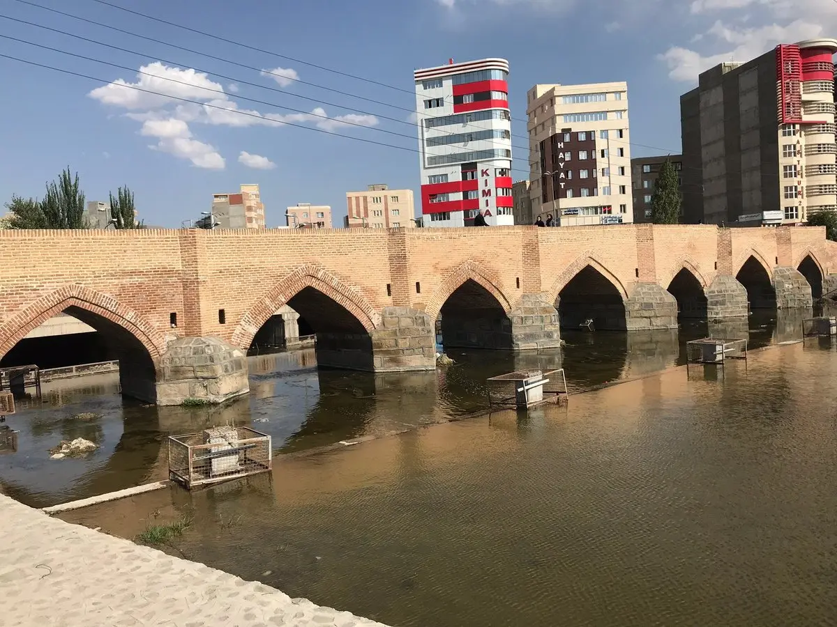 بهترین جاهای دیدنی اردبیل در تابستان؛ گزینه‌های مناسب را چطور انتخاب کنیم؟